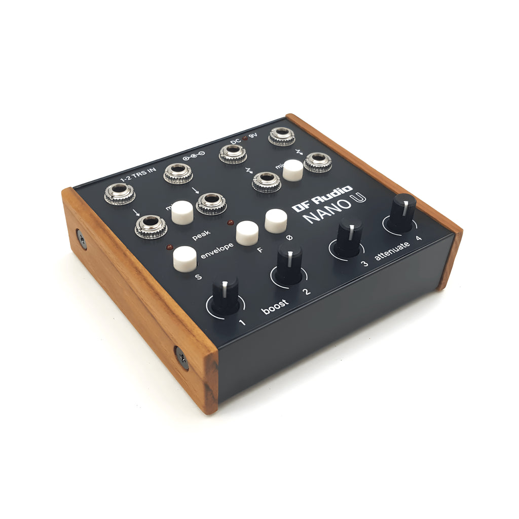 Utility module DF Audio Nano U, λοξή όψη
